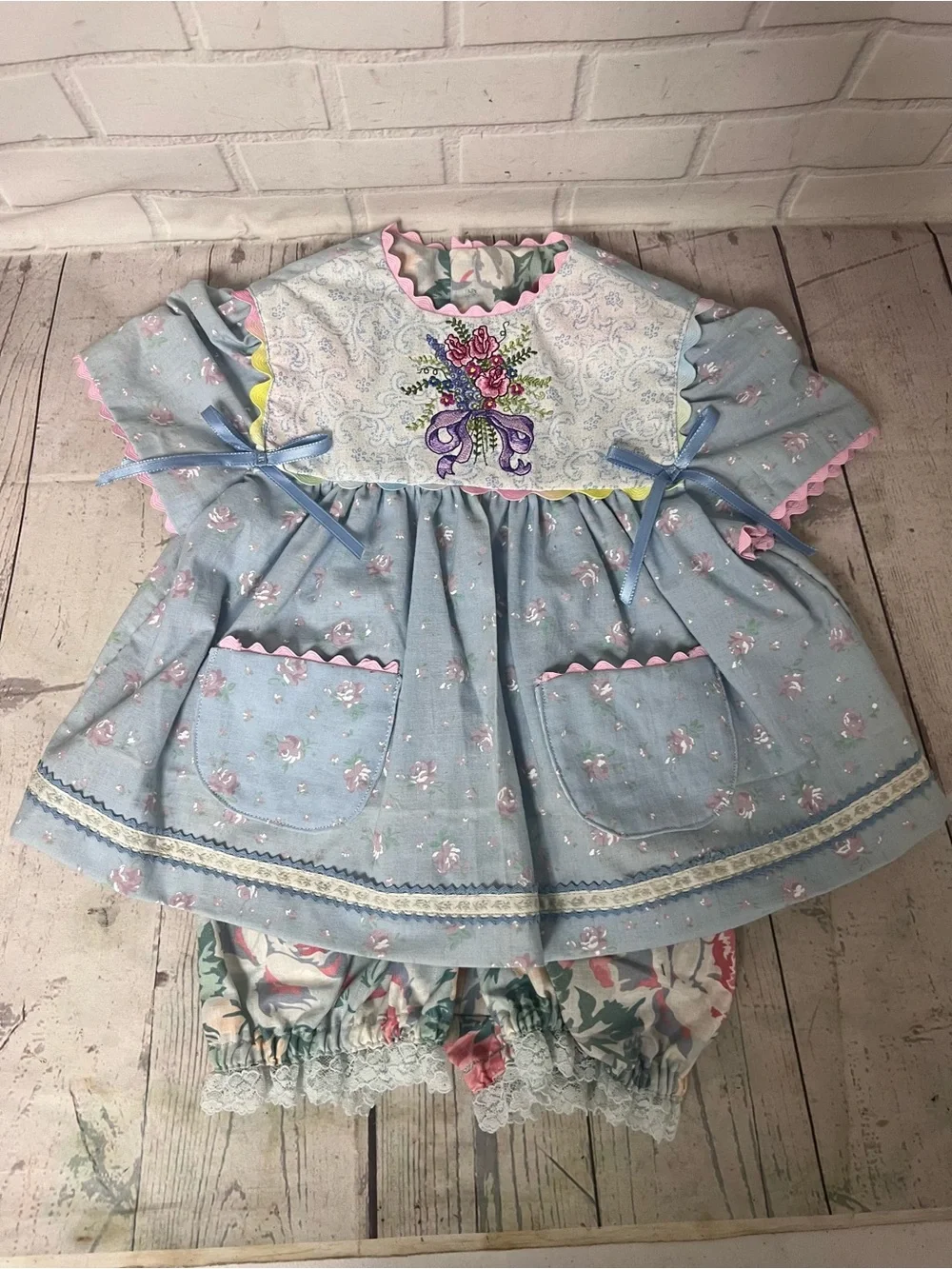 Vintage Hand Made Size 9-12 Months Baby Dress Embroidered Flower Bow Blue